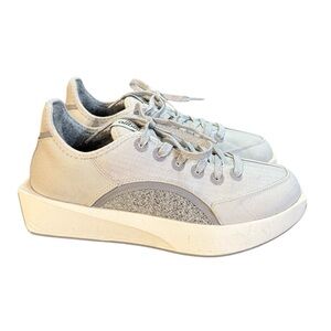 Allbirds Risers in Natural White with a Blizzard Sole Women’s Size 10